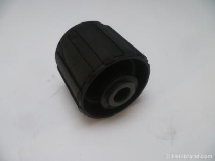 Getriebeaufhaengung ar alfetta 75 90 hinten