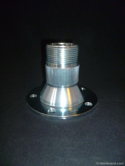 Left rear wheel hub ar 1900